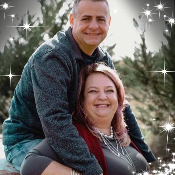 Meet your Posher, Laura - Picture 2 of 3